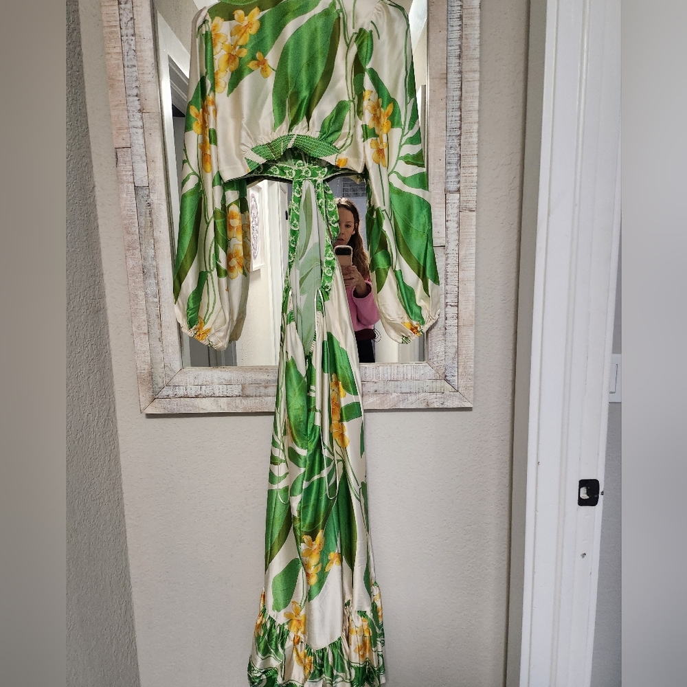 NEW Secret Mission Lydia Silk Dress - Picture 9 of 10